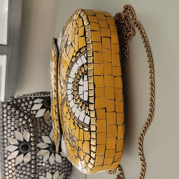 BOHO Clay, brass, stone purse - Picture 5 of 5